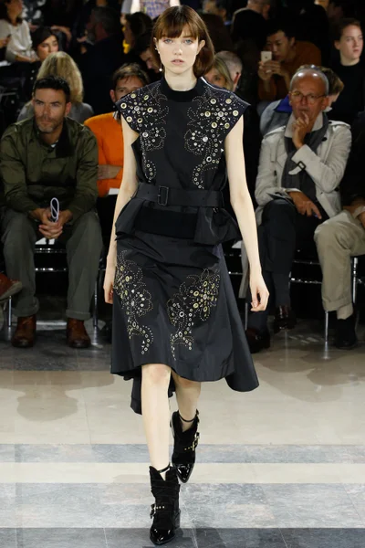 Look 33
